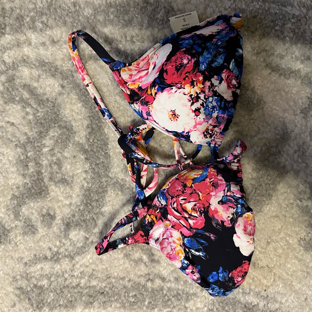 Abercrombie and Fitch Bikini Top